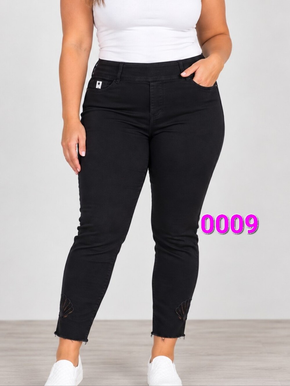 Belle by Kim Gravel Black Skinny High-Rise Jeans With Raw Hem -14
